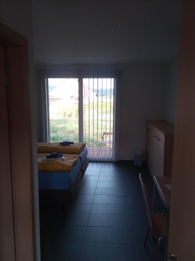 Bed And Breakfast Villa Hallau Dış mekan fotoğraf