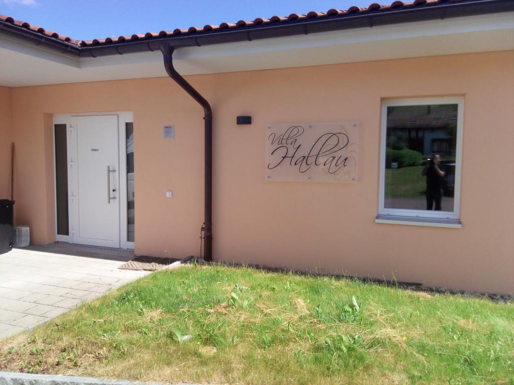 Bed And Breakfast Villa Hallau Dış mekan fotoğraf